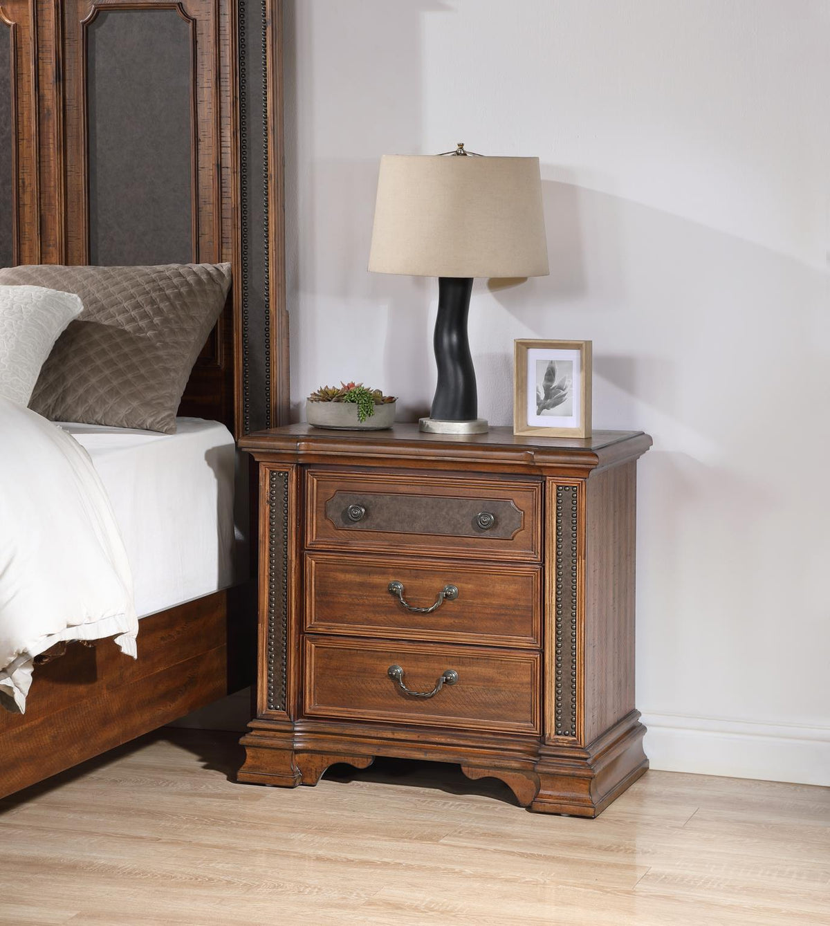 Brown Panel Bedroom Collection