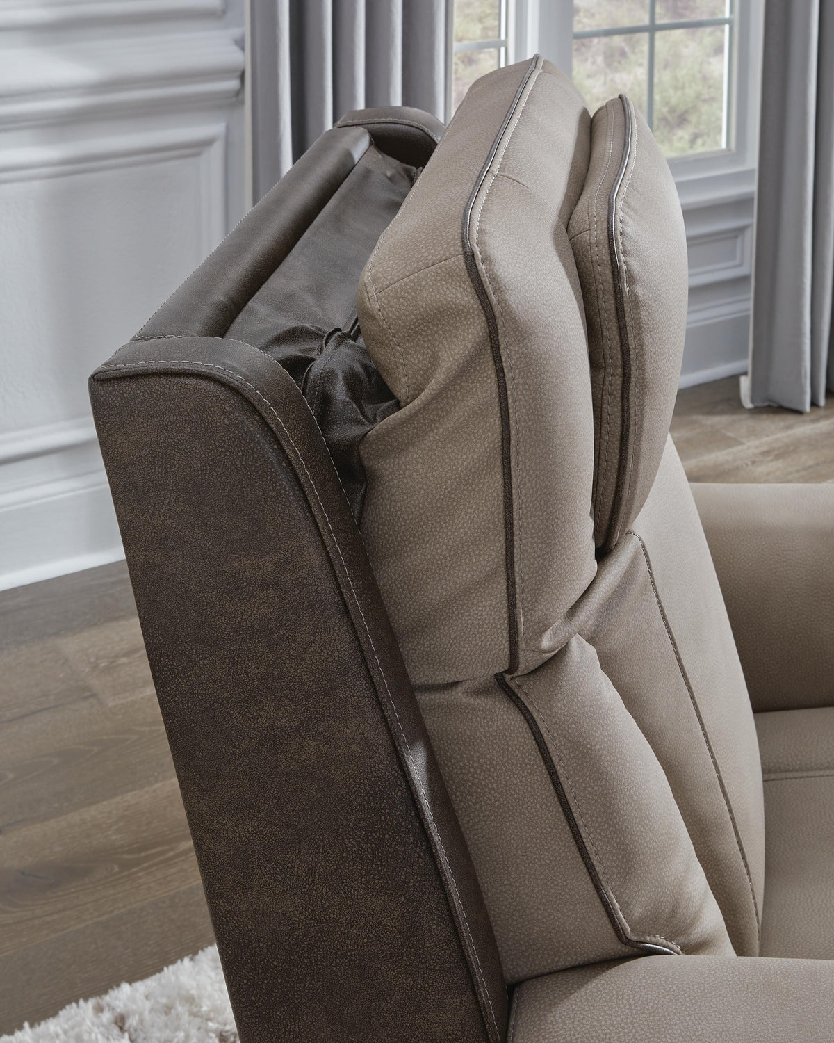 4Z-Peaceful Power Recliners
