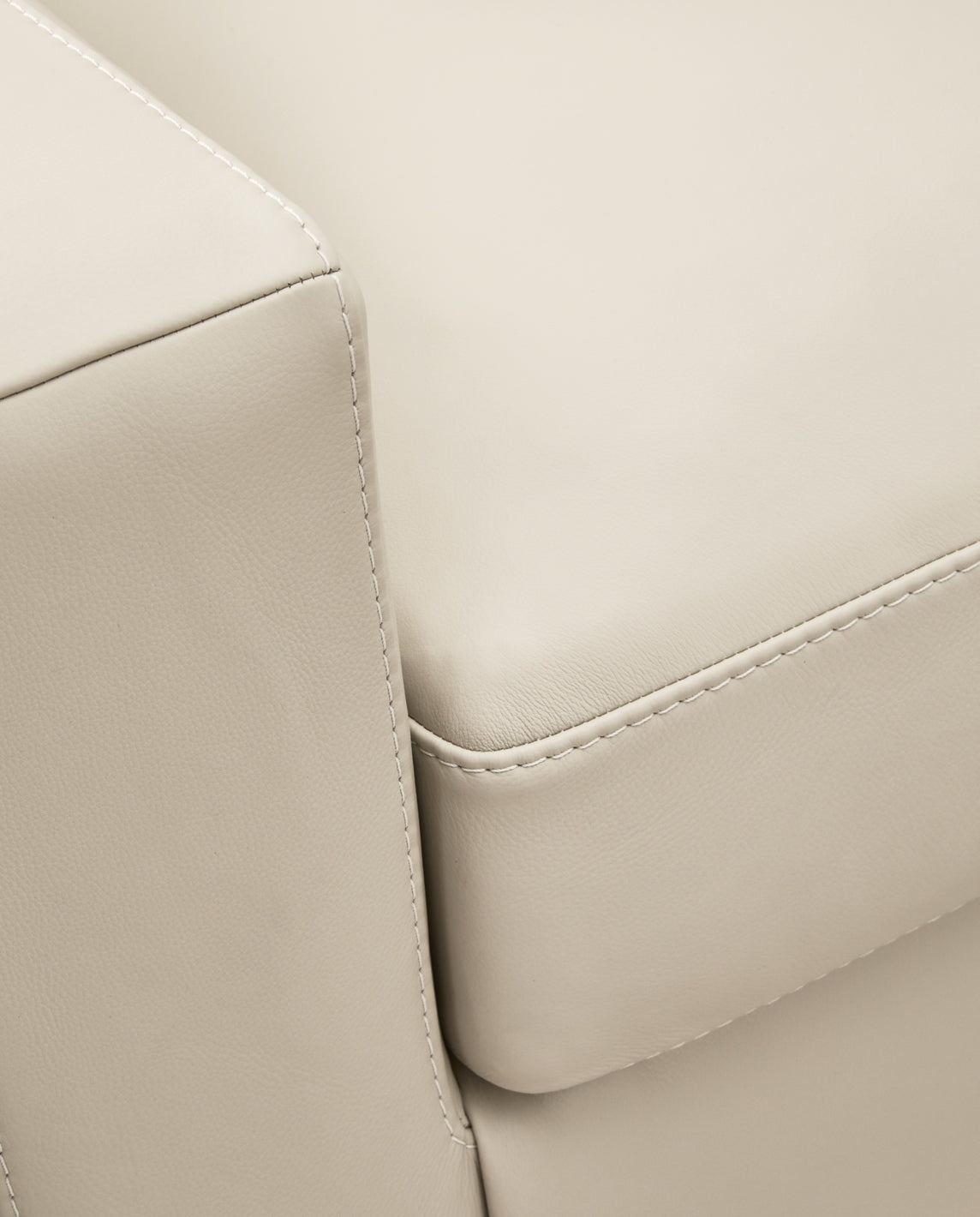 Treasure Trove Chair and a Half - Natural