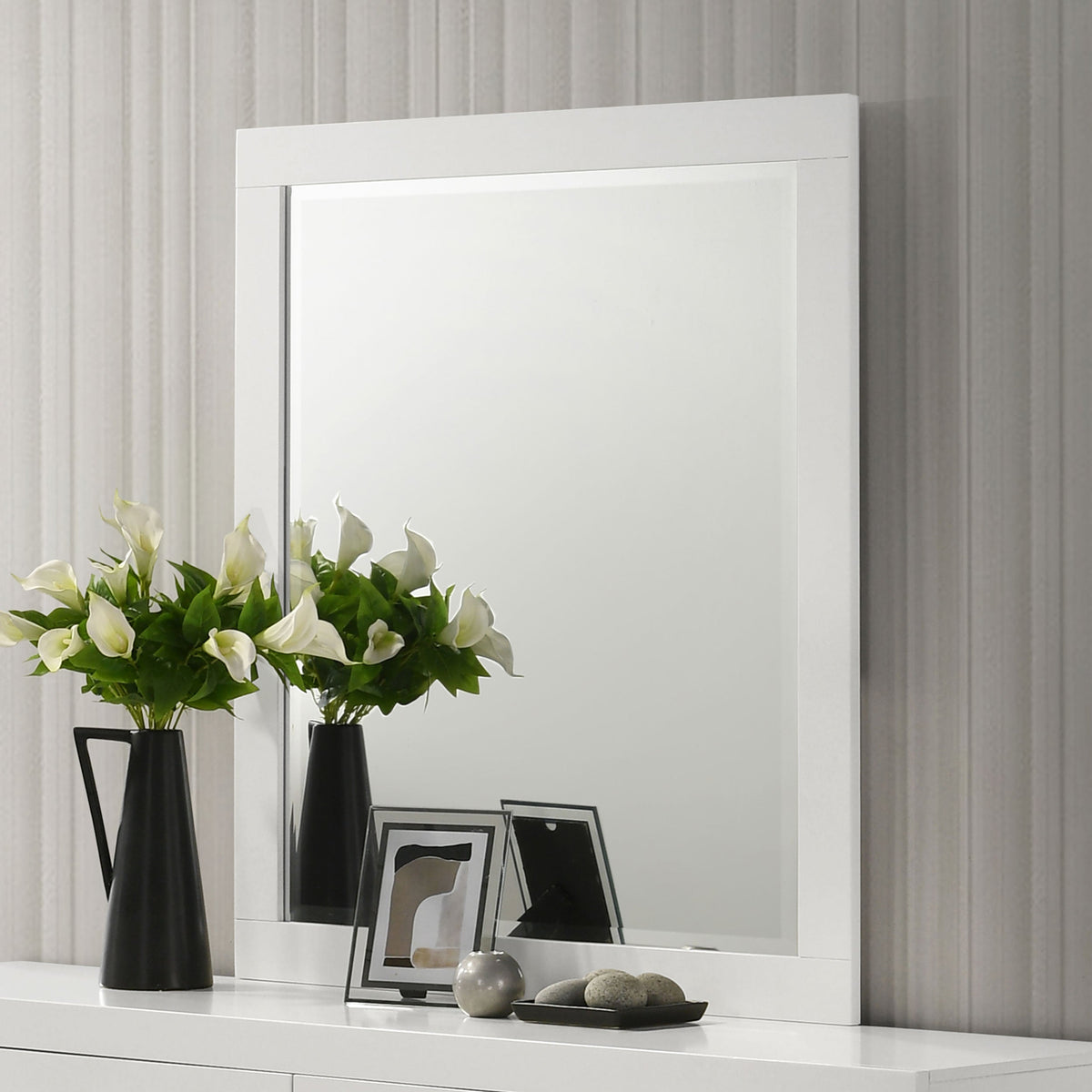 Jessica Dresser Mirrors