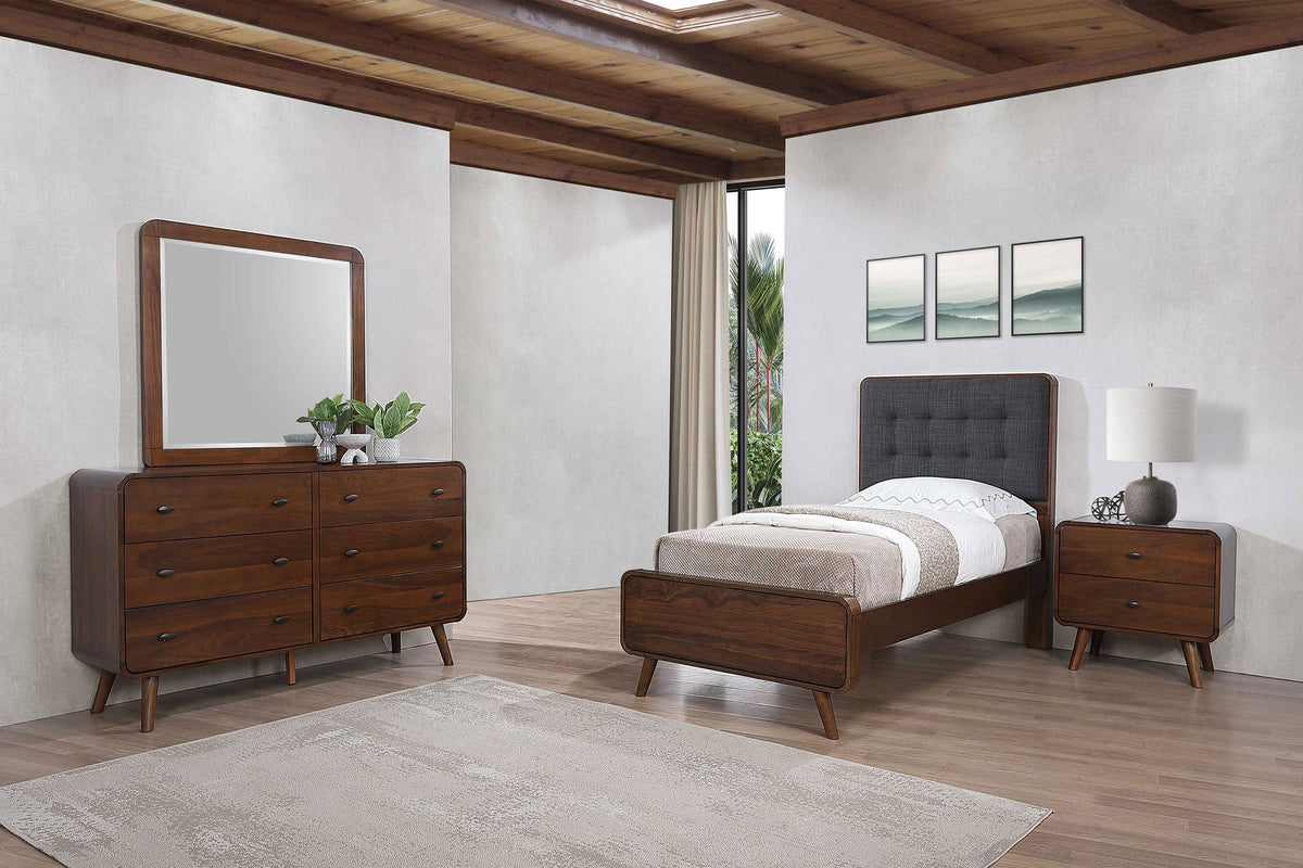 Robyn Bedroom Sets