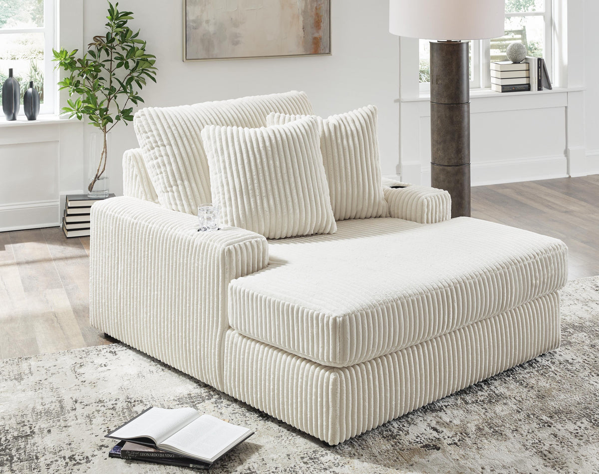 Lindyn Accent Chairs
