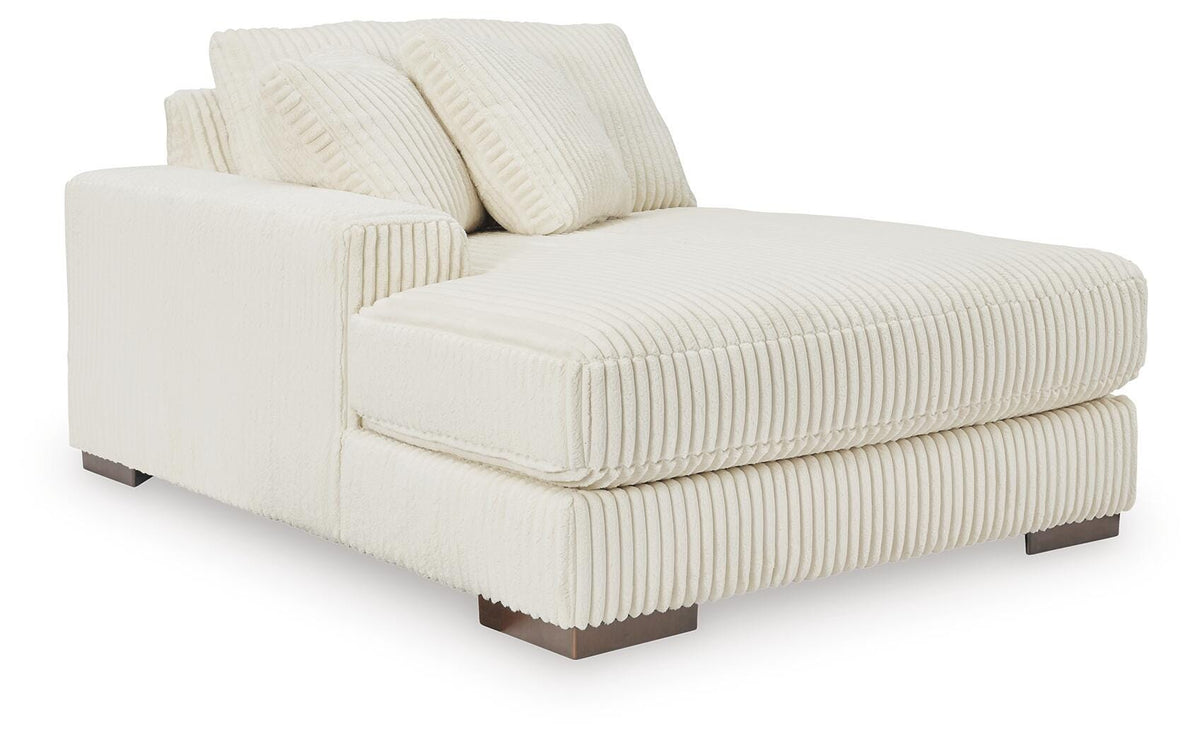 Lindyn Accent Chairs