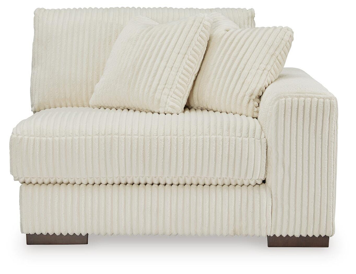 Lindyn Stationary Sectional by Ashley - image 47