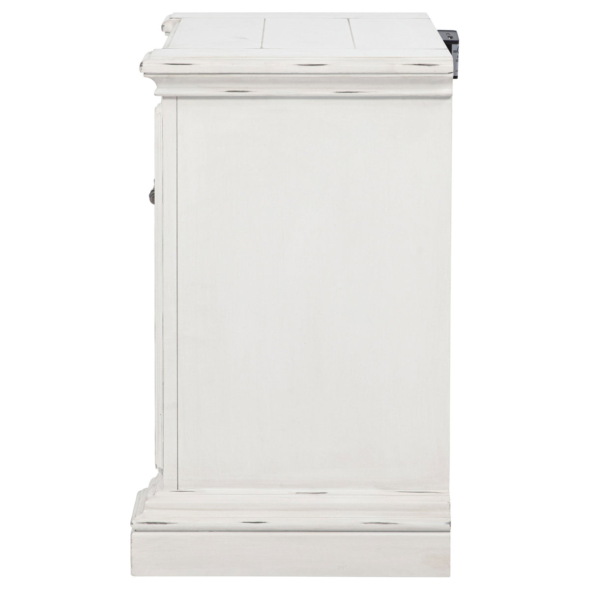 Mckinney Nightstands