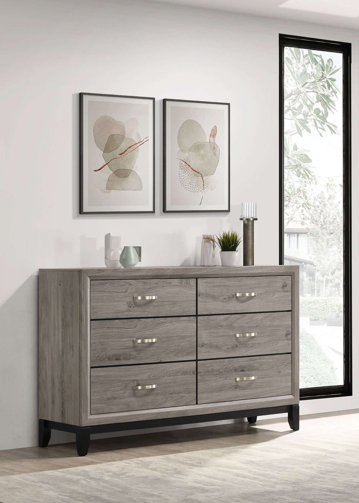 Valen Dressers
