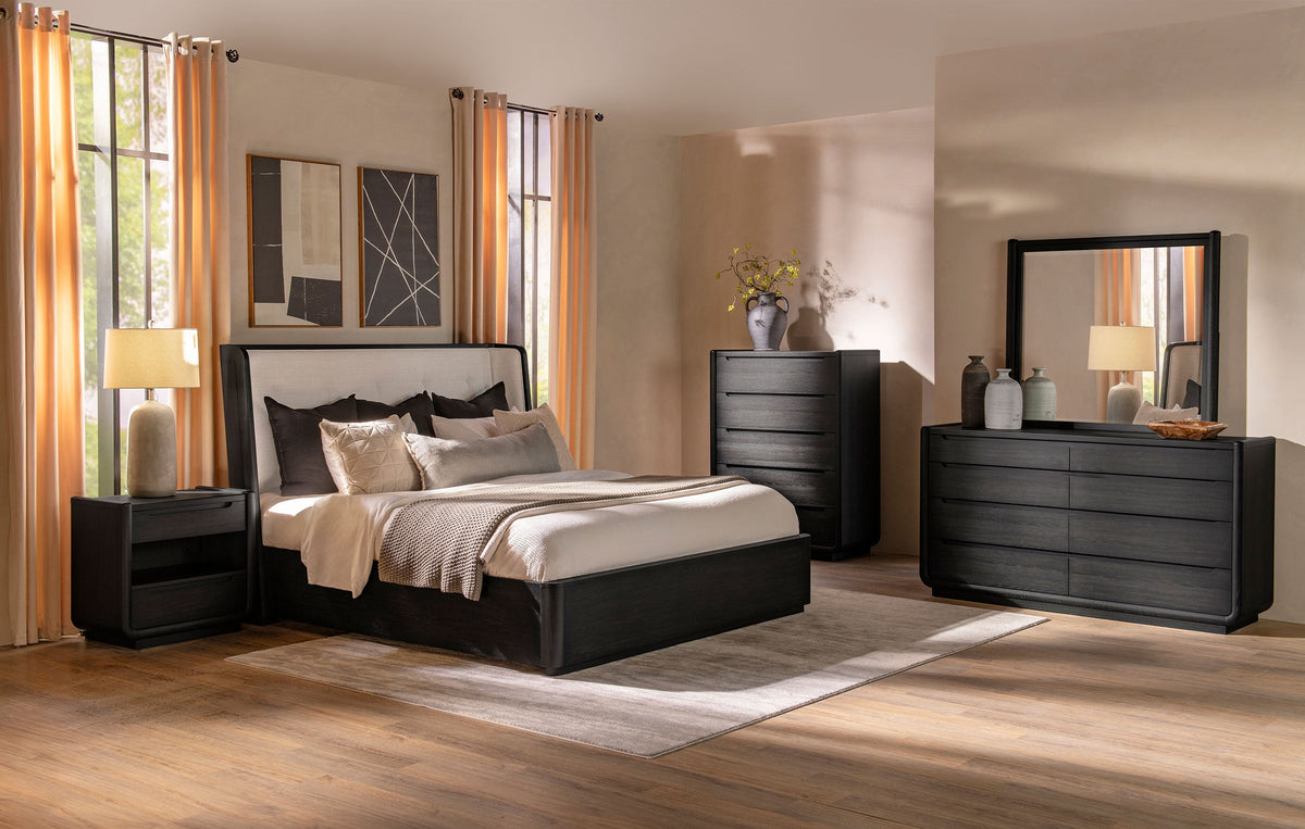Leandro Bedroom Sets
