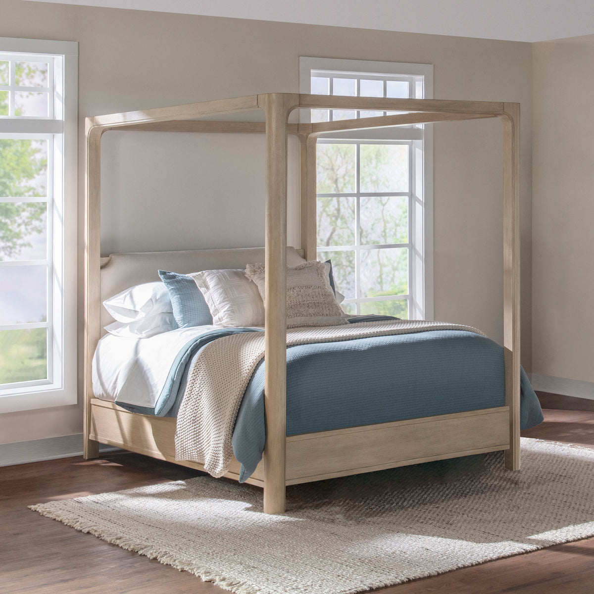 Solano Beds