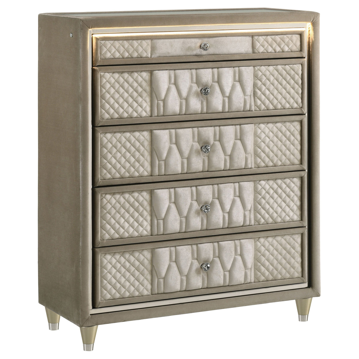Lorient Chests