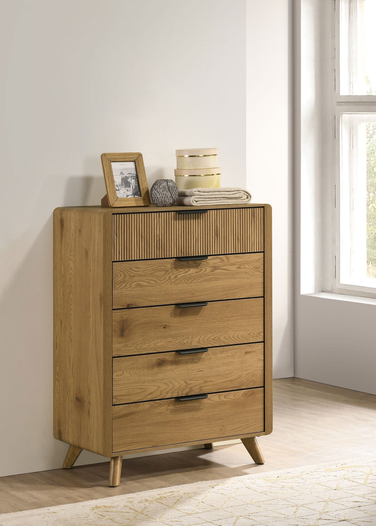 Bennett Chests