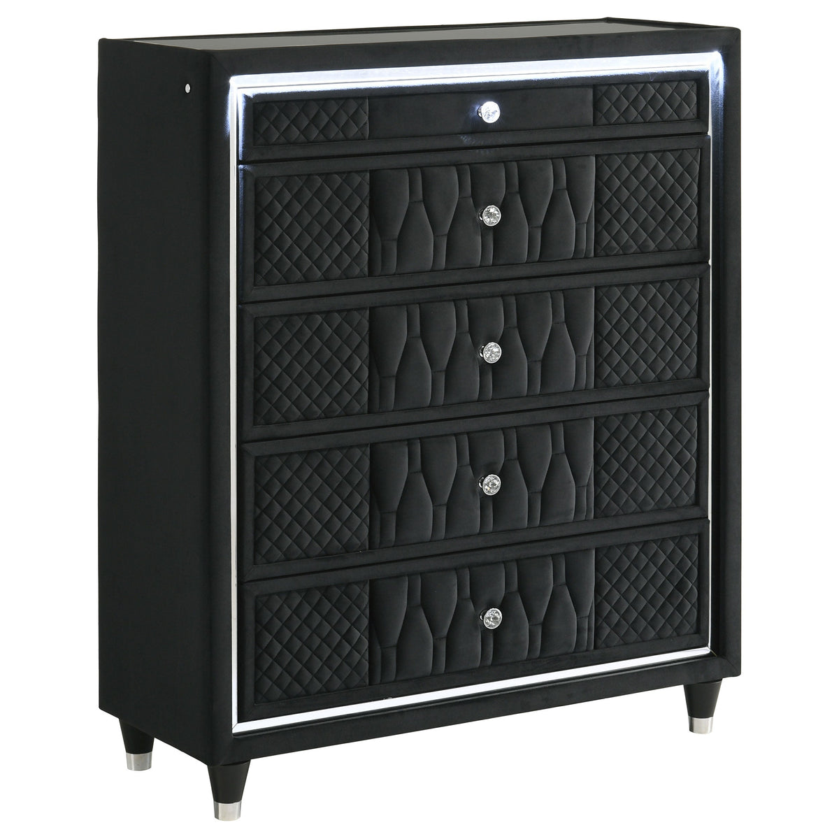 Lorient Chests