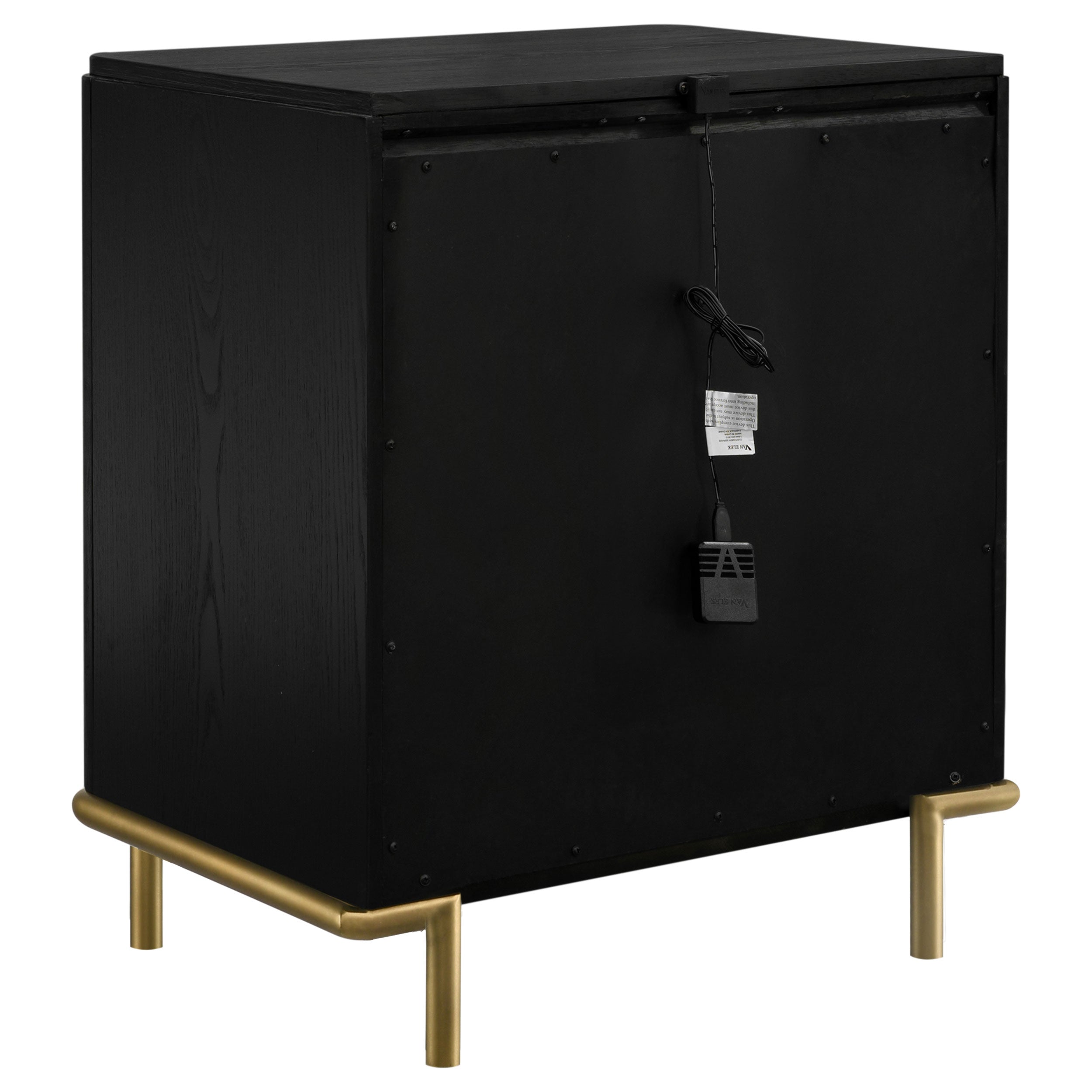 Arini 3-drawer Nightstand