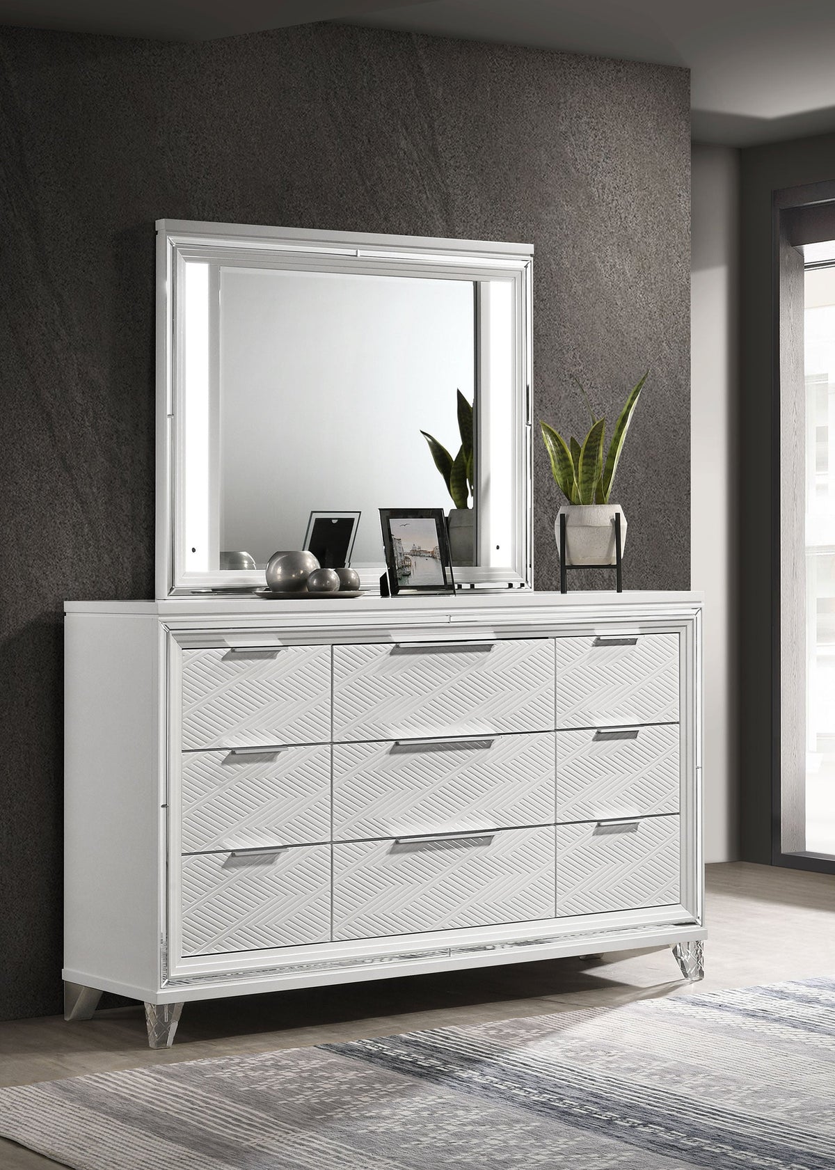 Marmore Dresser with Mirrors