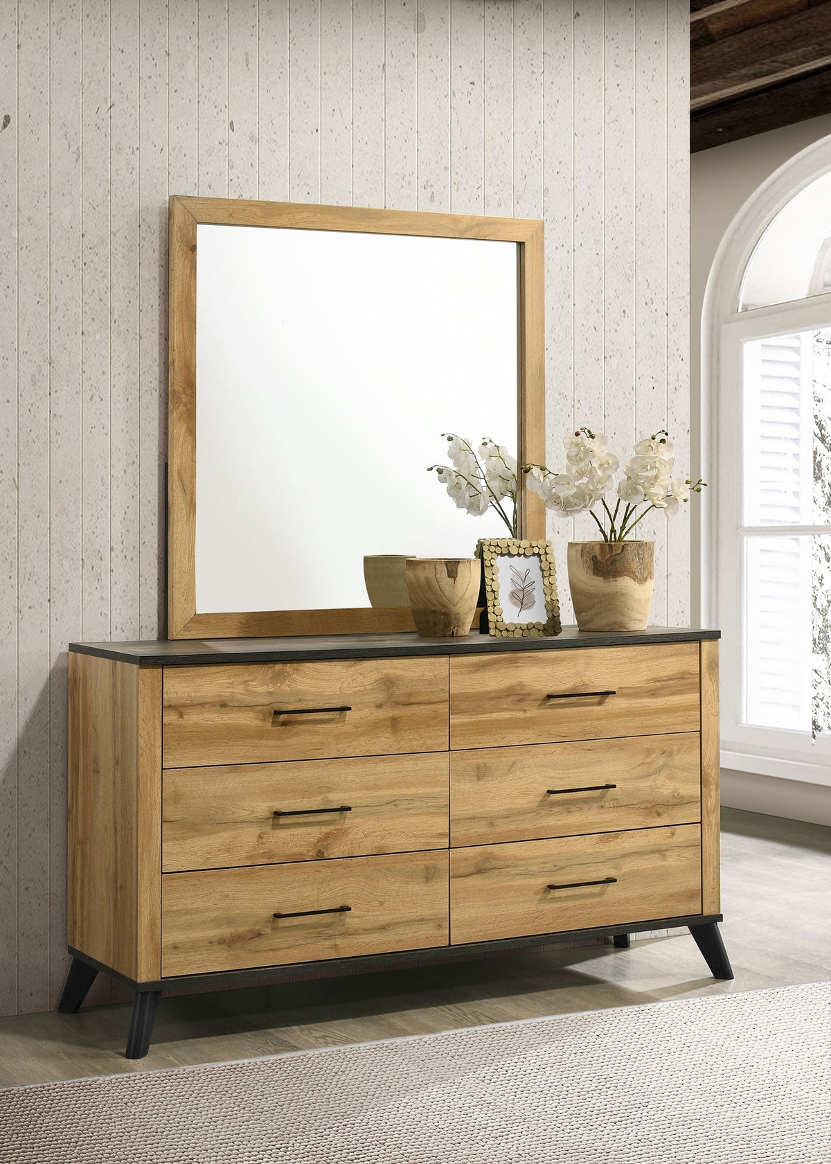 Kaywood Dresser with Mirrors