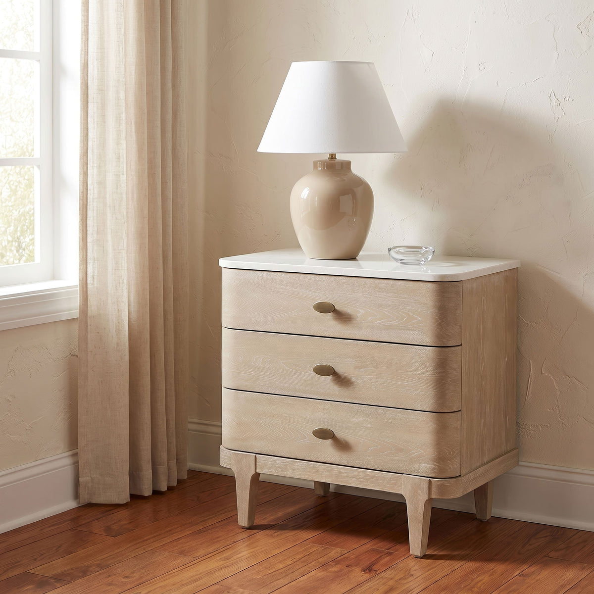 Lucaire Nightstands