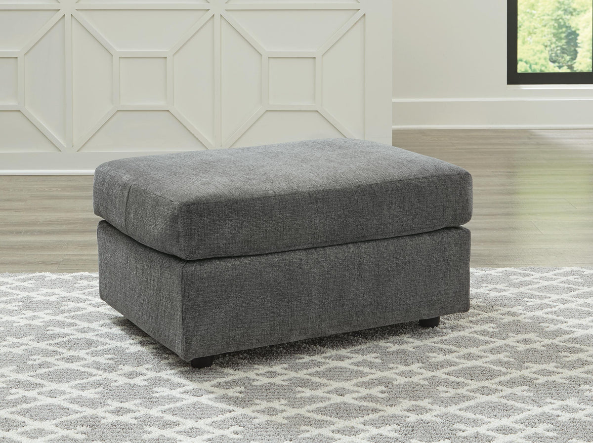 Stairatt Ottomans