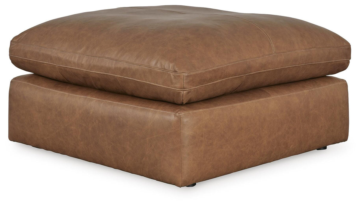 Emilia Ottomans