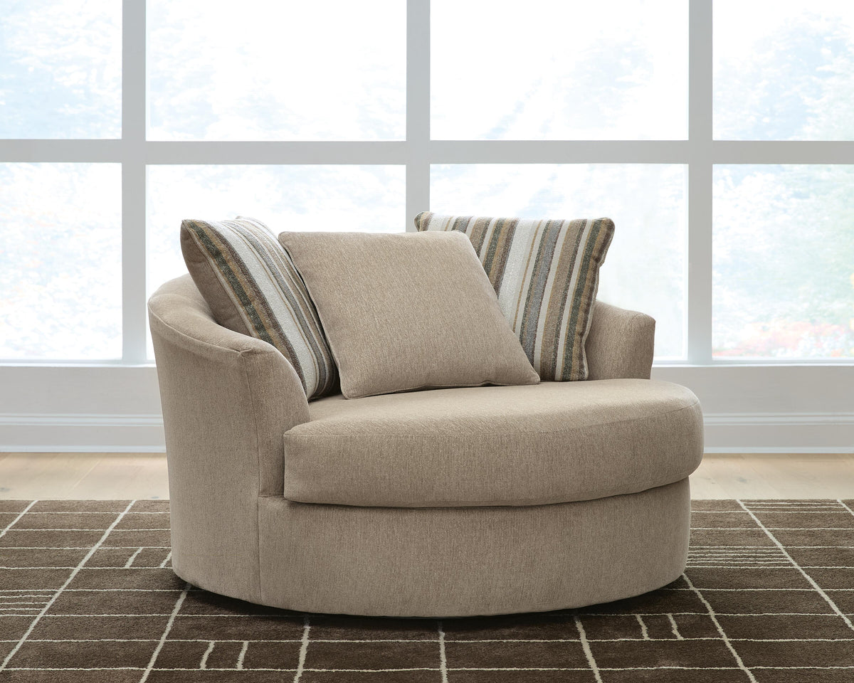Linenhause Accent Chairs