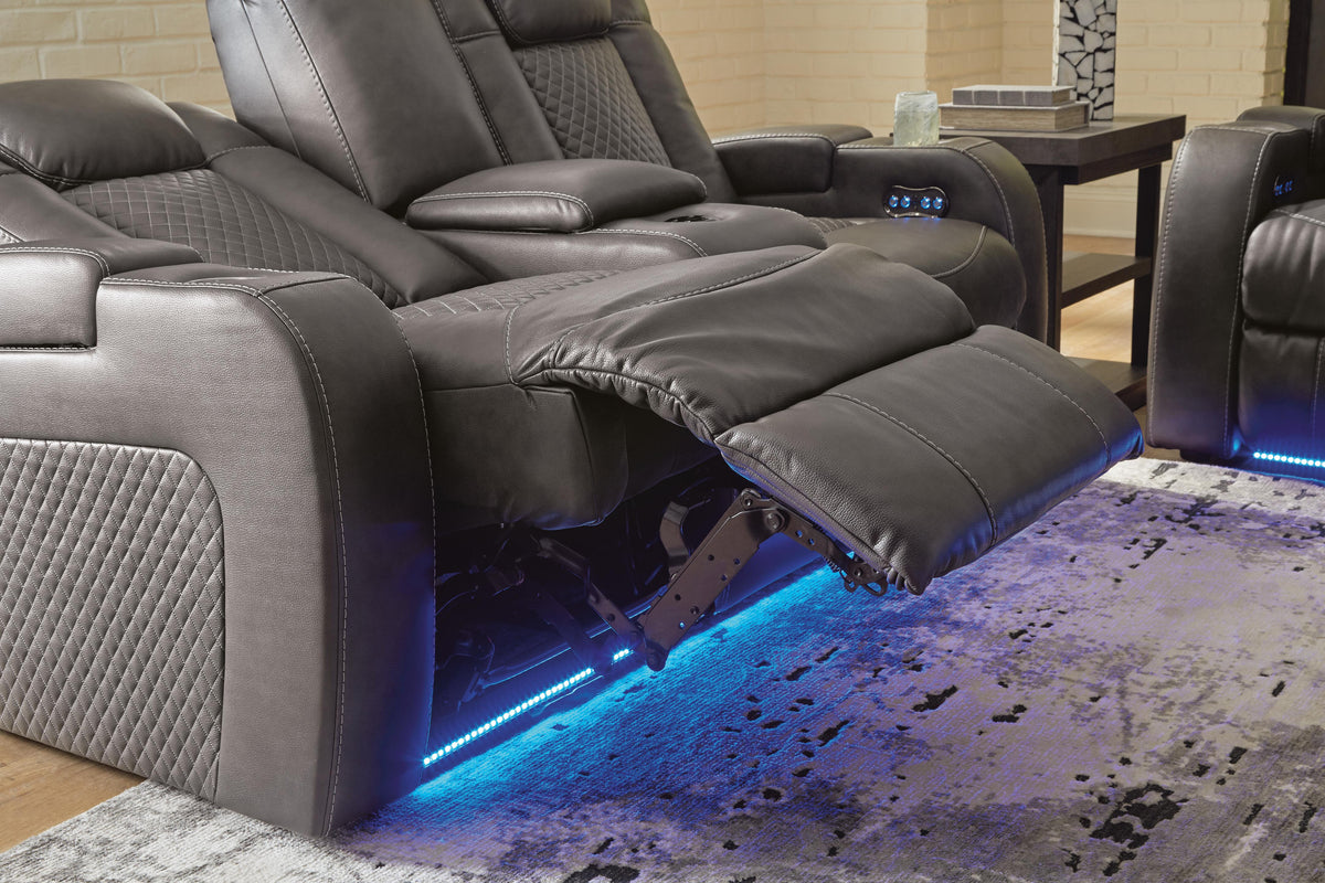 Fyne-Dyme Reclining Loveseats