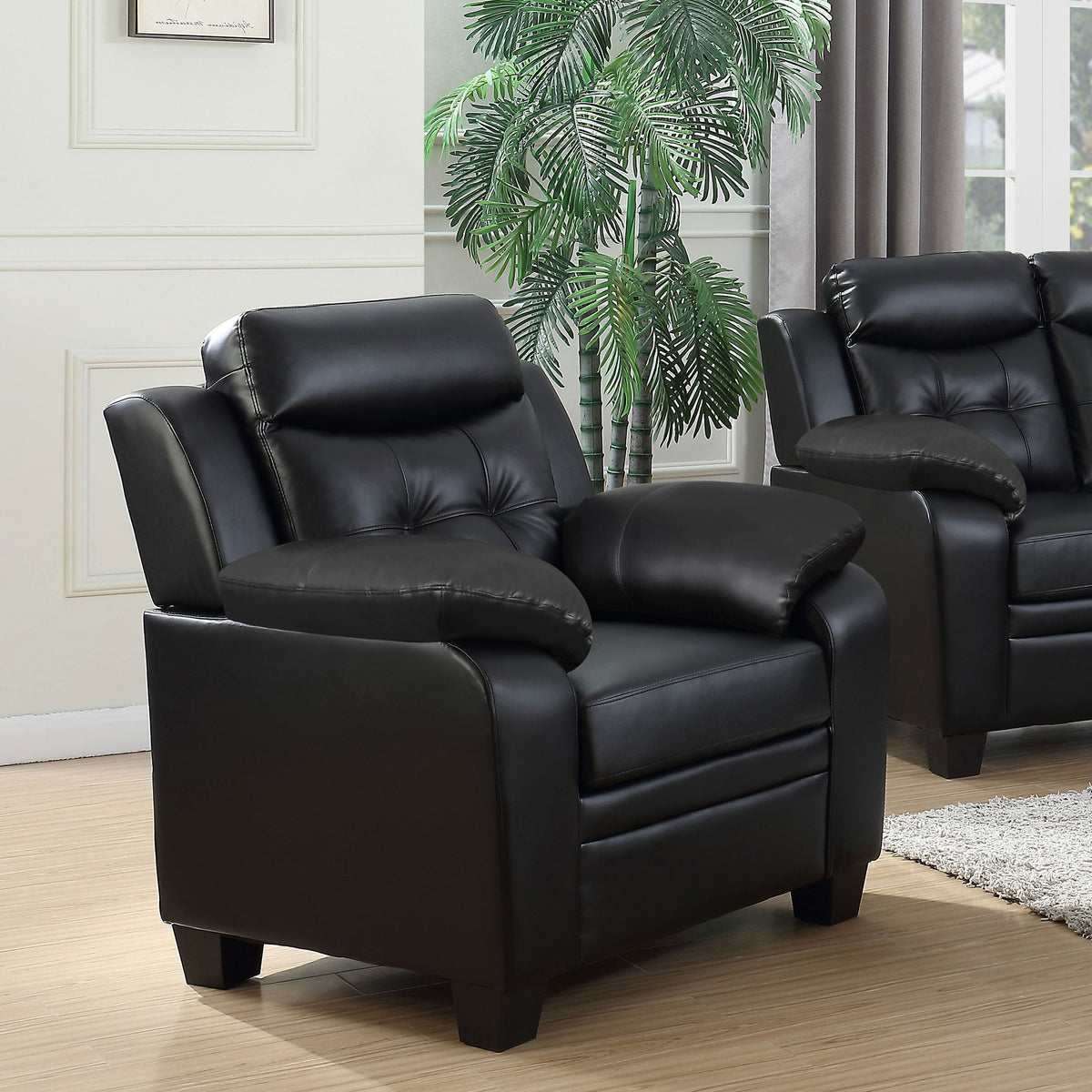 Finley Accent Chairs