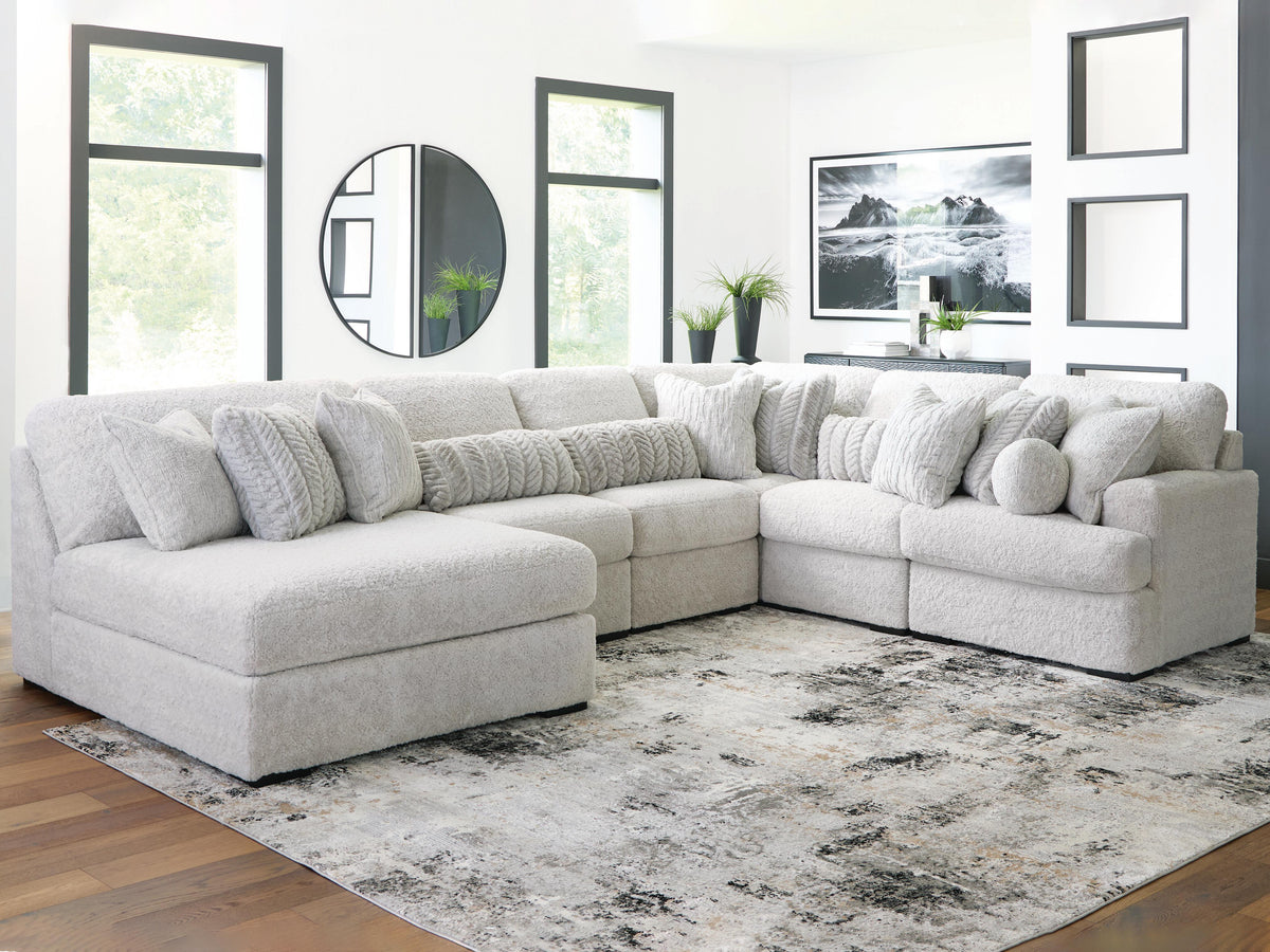 Cuddle Stationary Sectionals