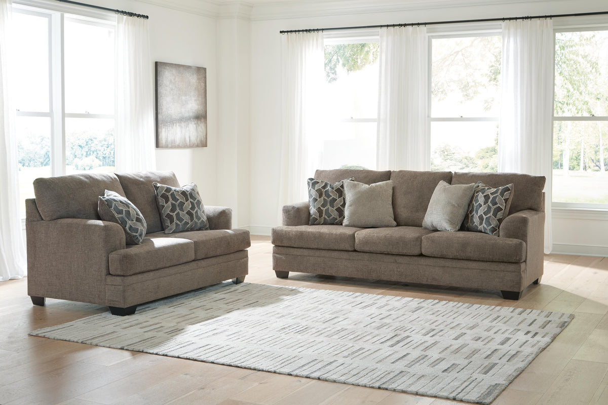 Stonemeade Stationary Sofa Sets
