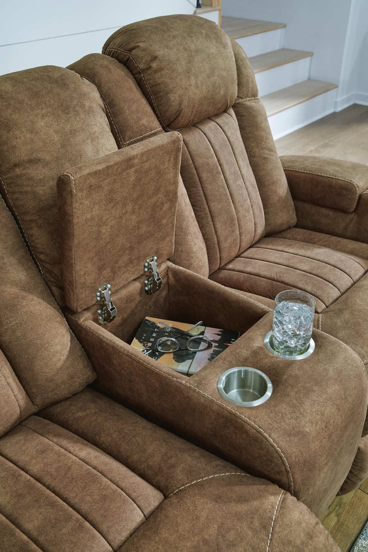 Wolfridge Stationary Sofa Sets