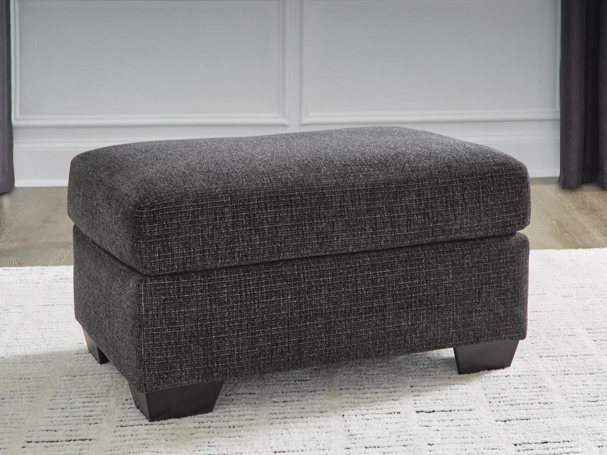 Loreo Ottomans