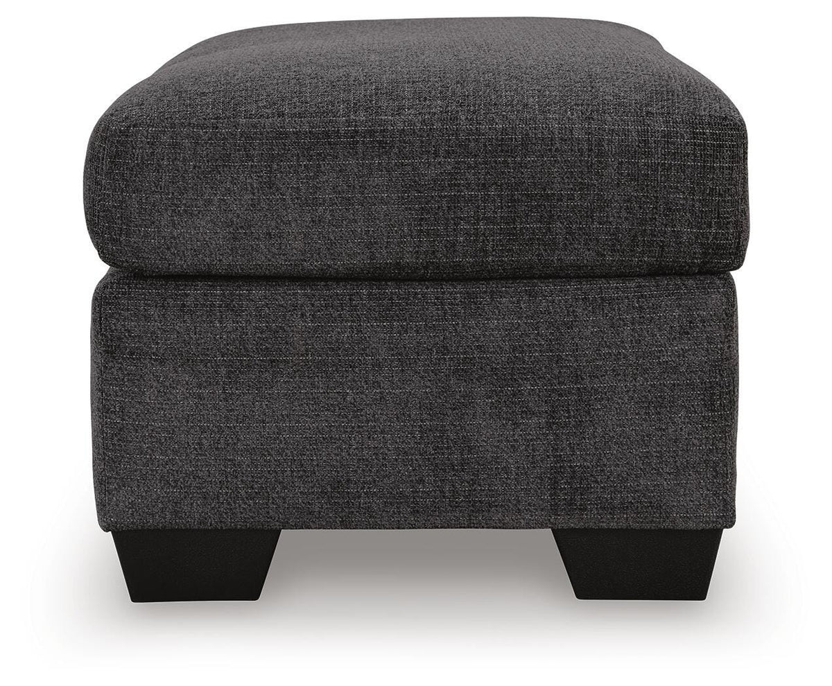 Loreo Ottomans