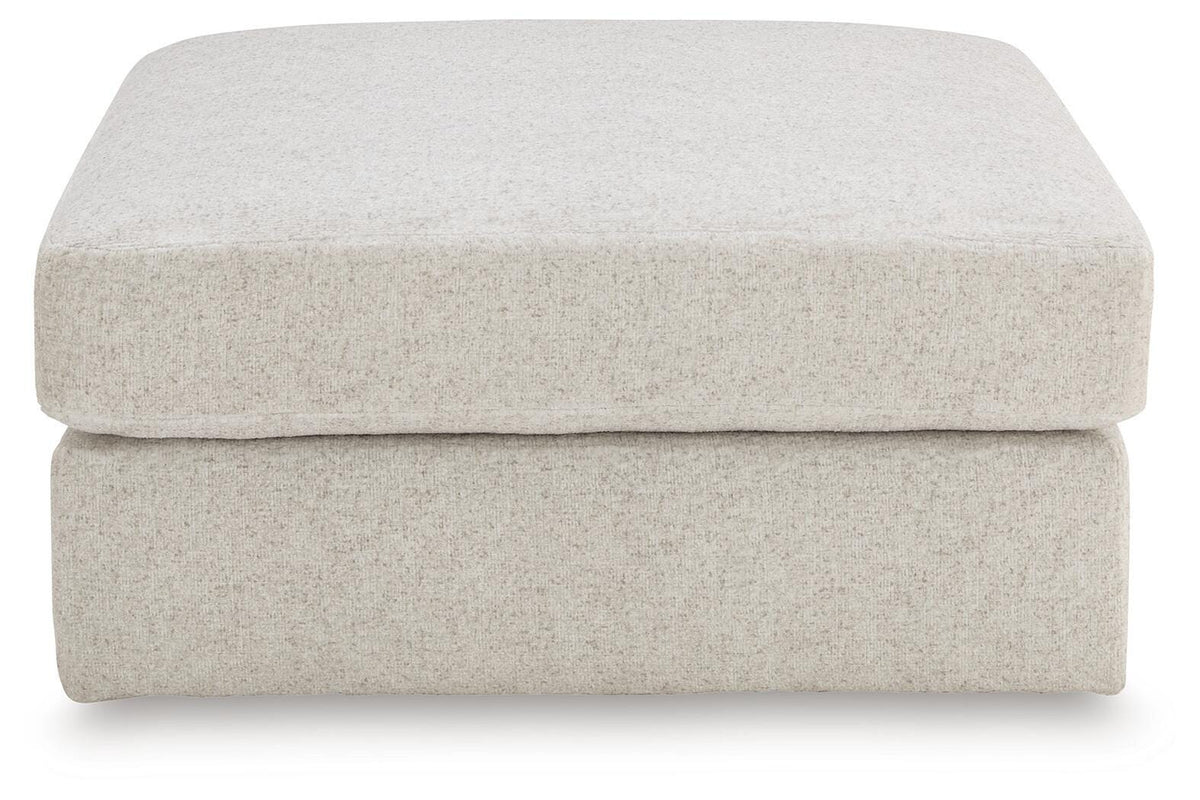Kestrie Ottomans