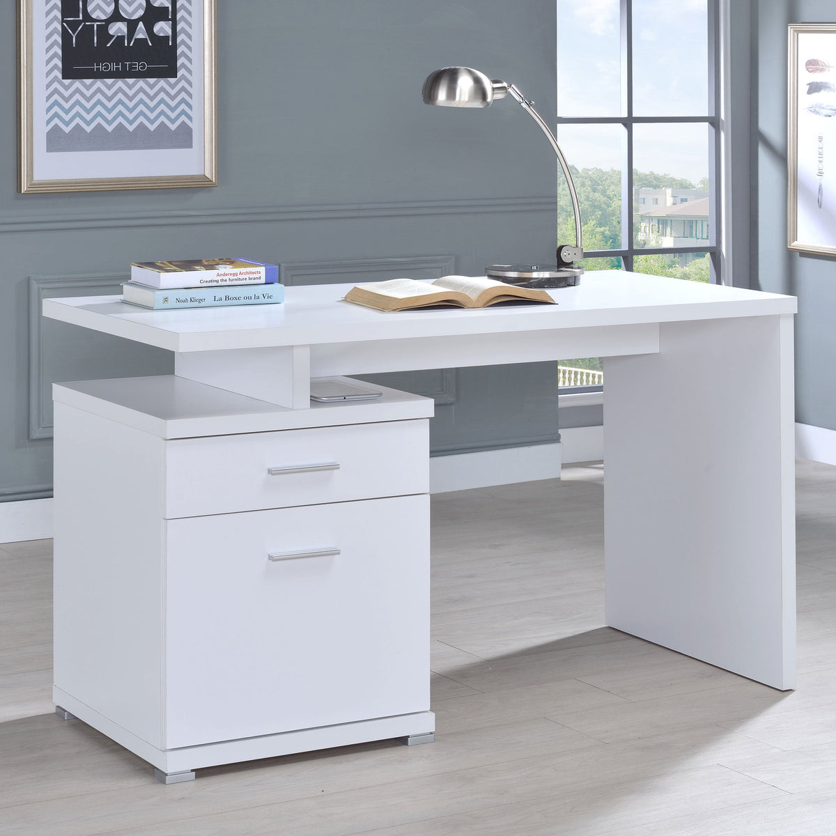 Irving Desks