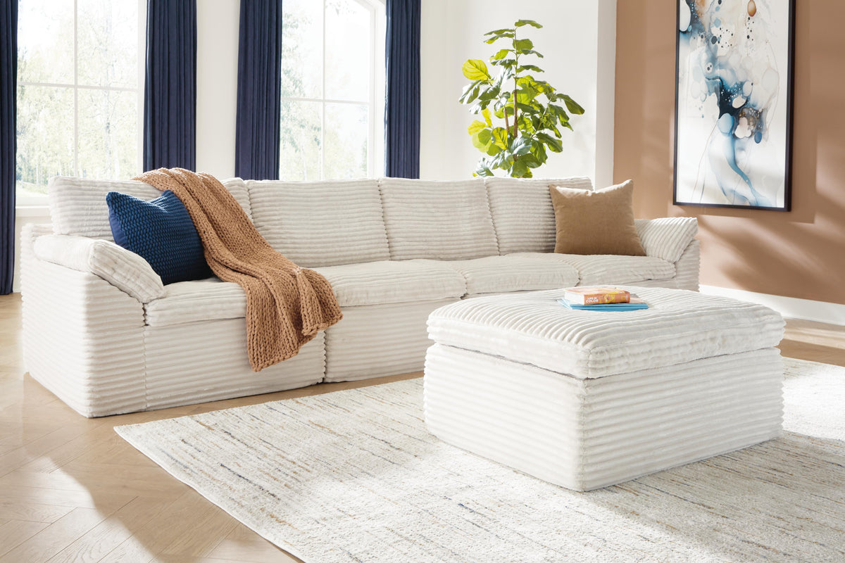 Fannin Stationary Sectionals