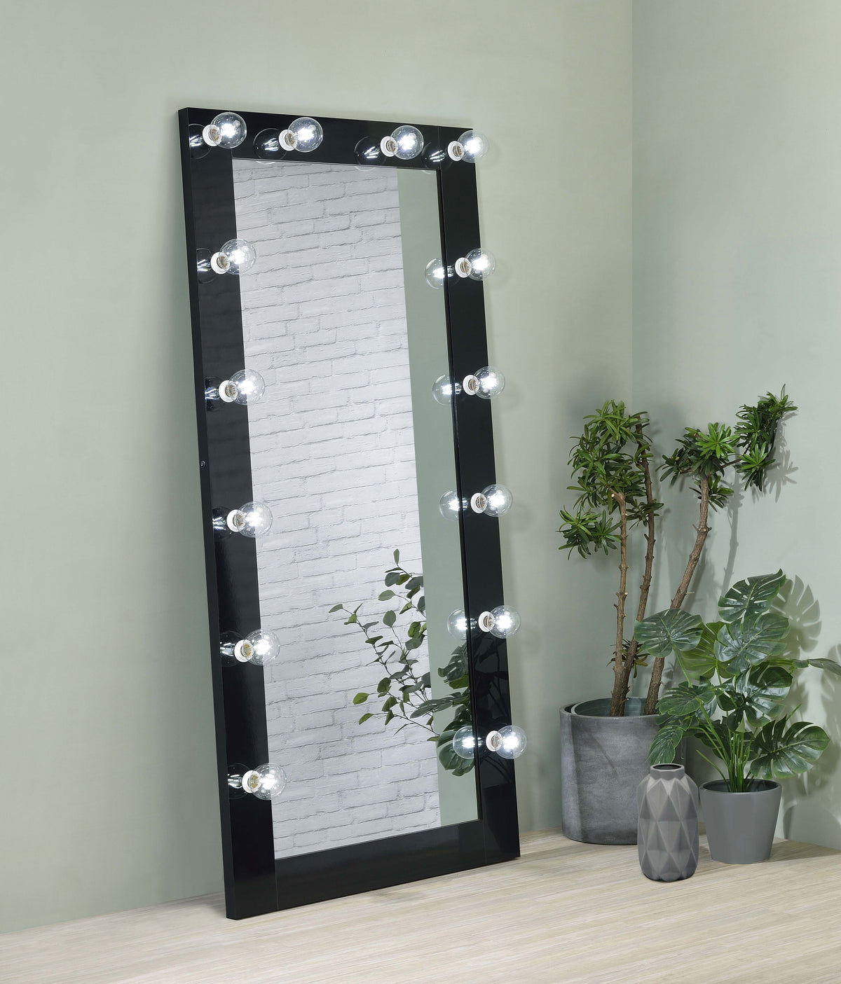Zayan Floor Mirrors