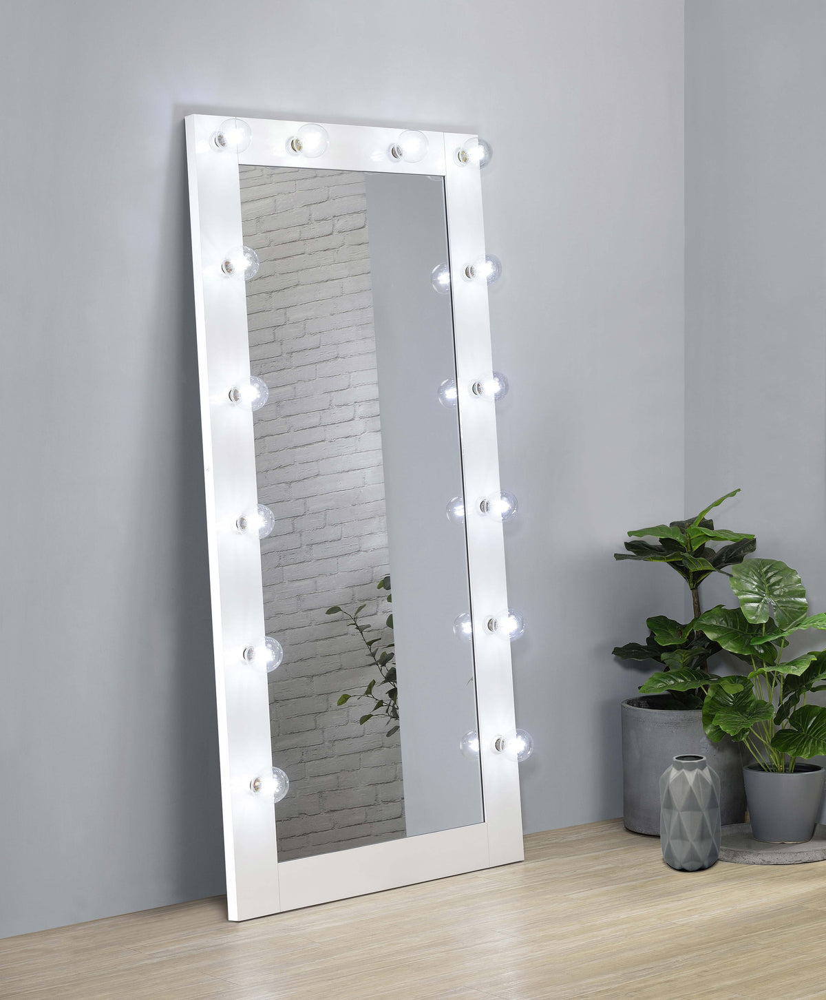 Zayan Floor Mirrors