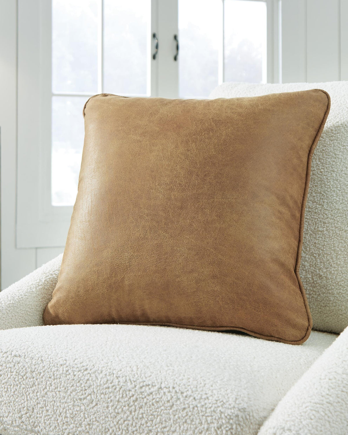 Cortnie Accent Pillows