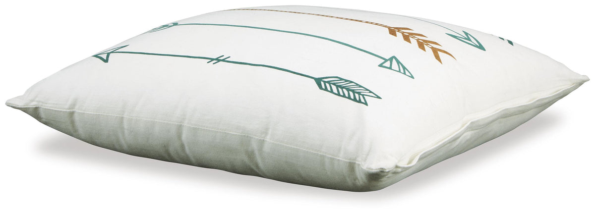 Gyldan Accent Pillows