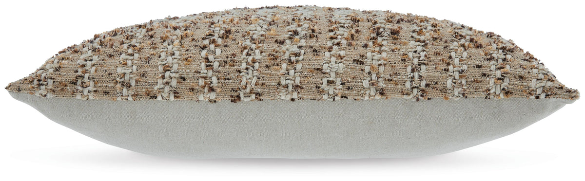 Vorlane Accent Pillows