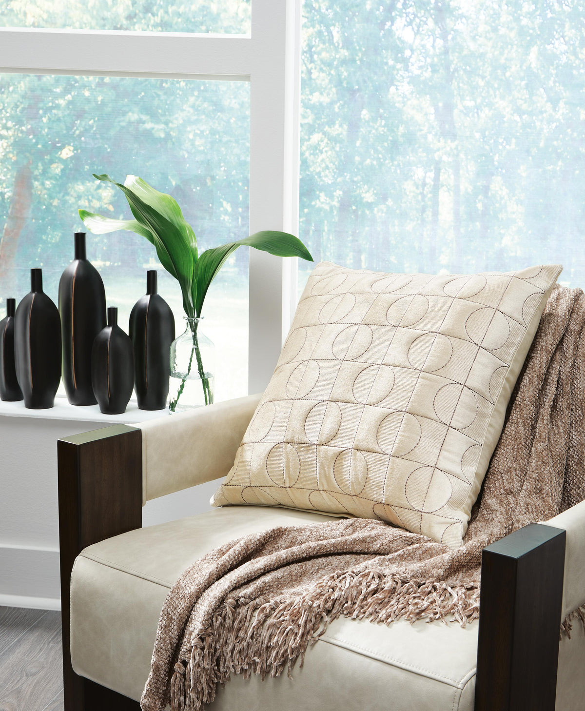 Kydner Accent Pillows
