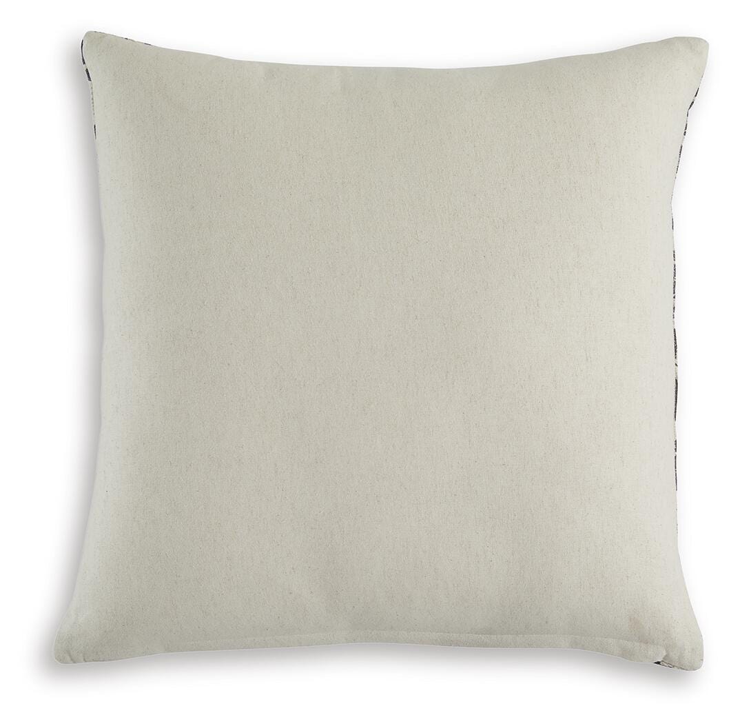 Alanderson Accent Pillows