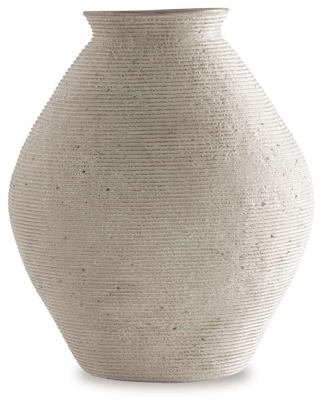 Hannela Vases