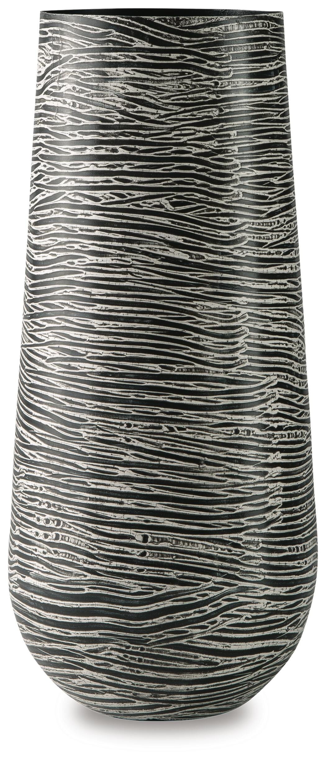 Fynn Vases