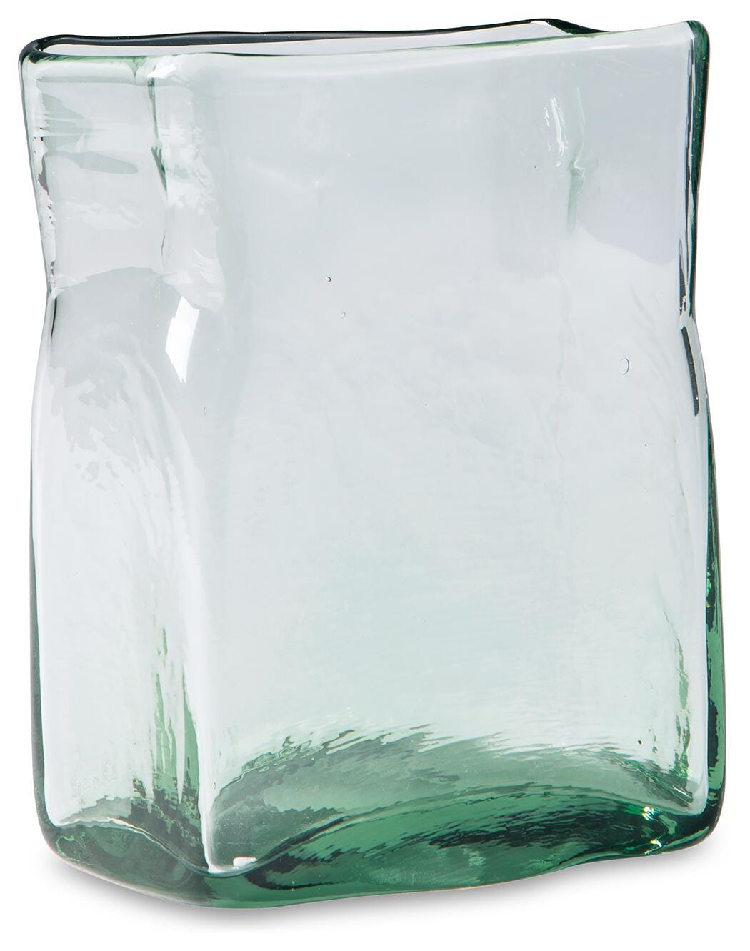 Taylow Vases