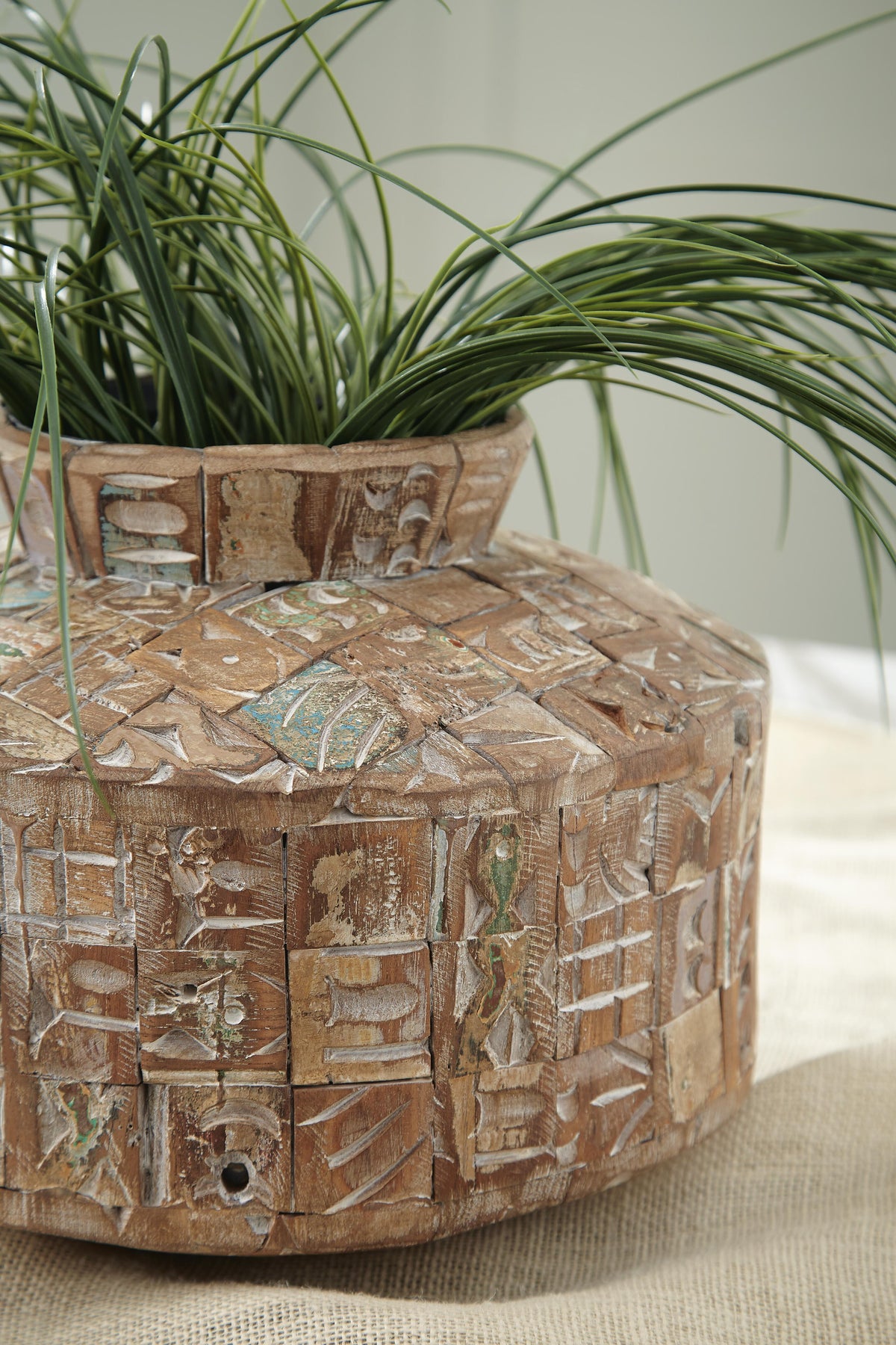 Meltland Vase by Ashley - image 4