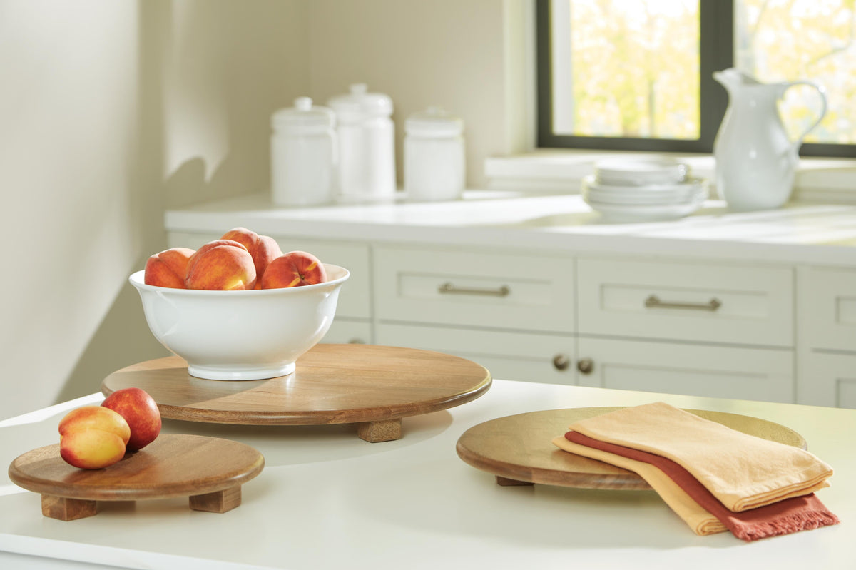 Kaidler Bowls & Trays
