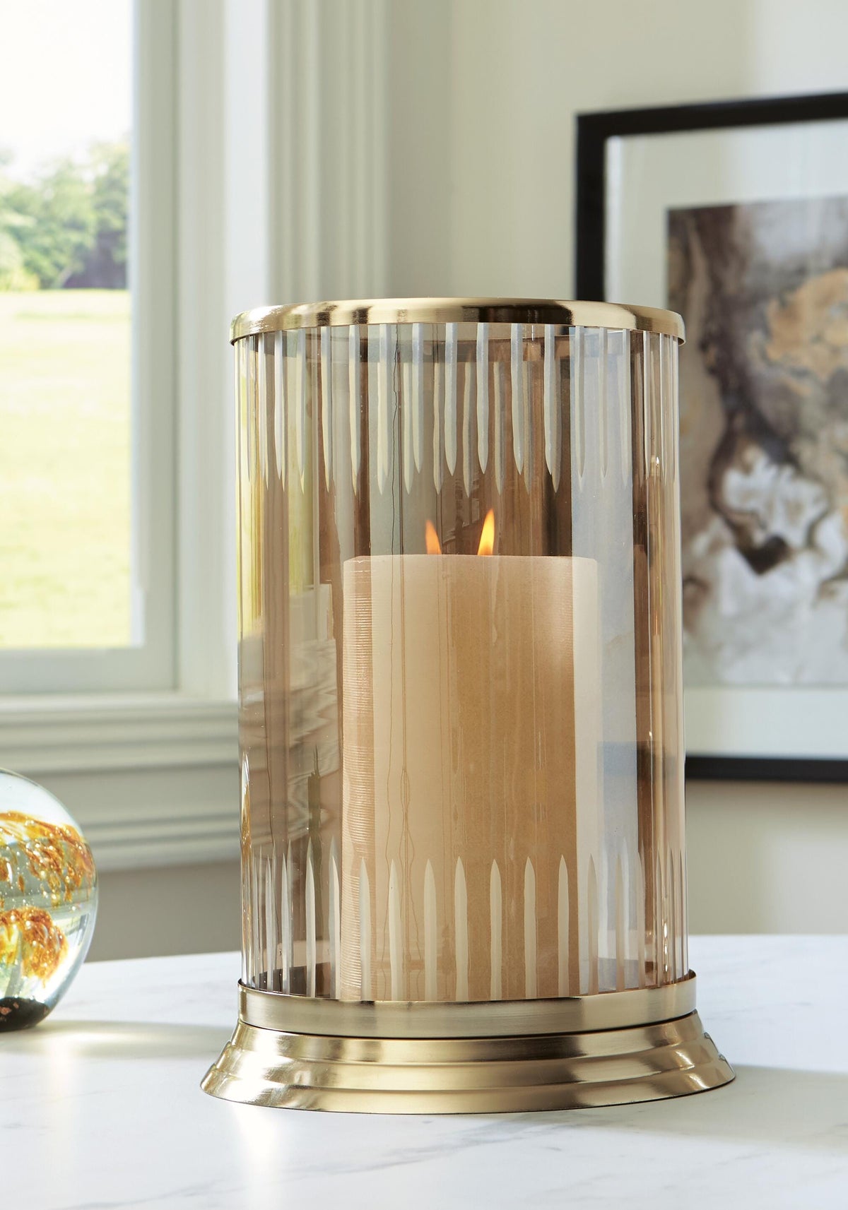 Aavinson Candles & Candle Holders