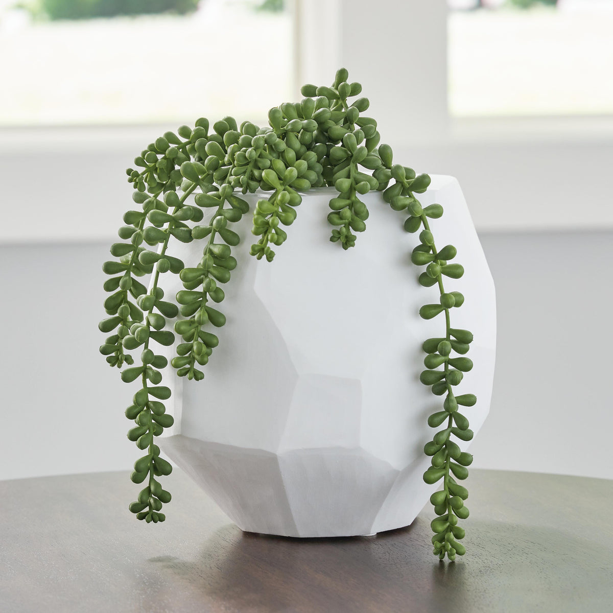 Karenton Vases