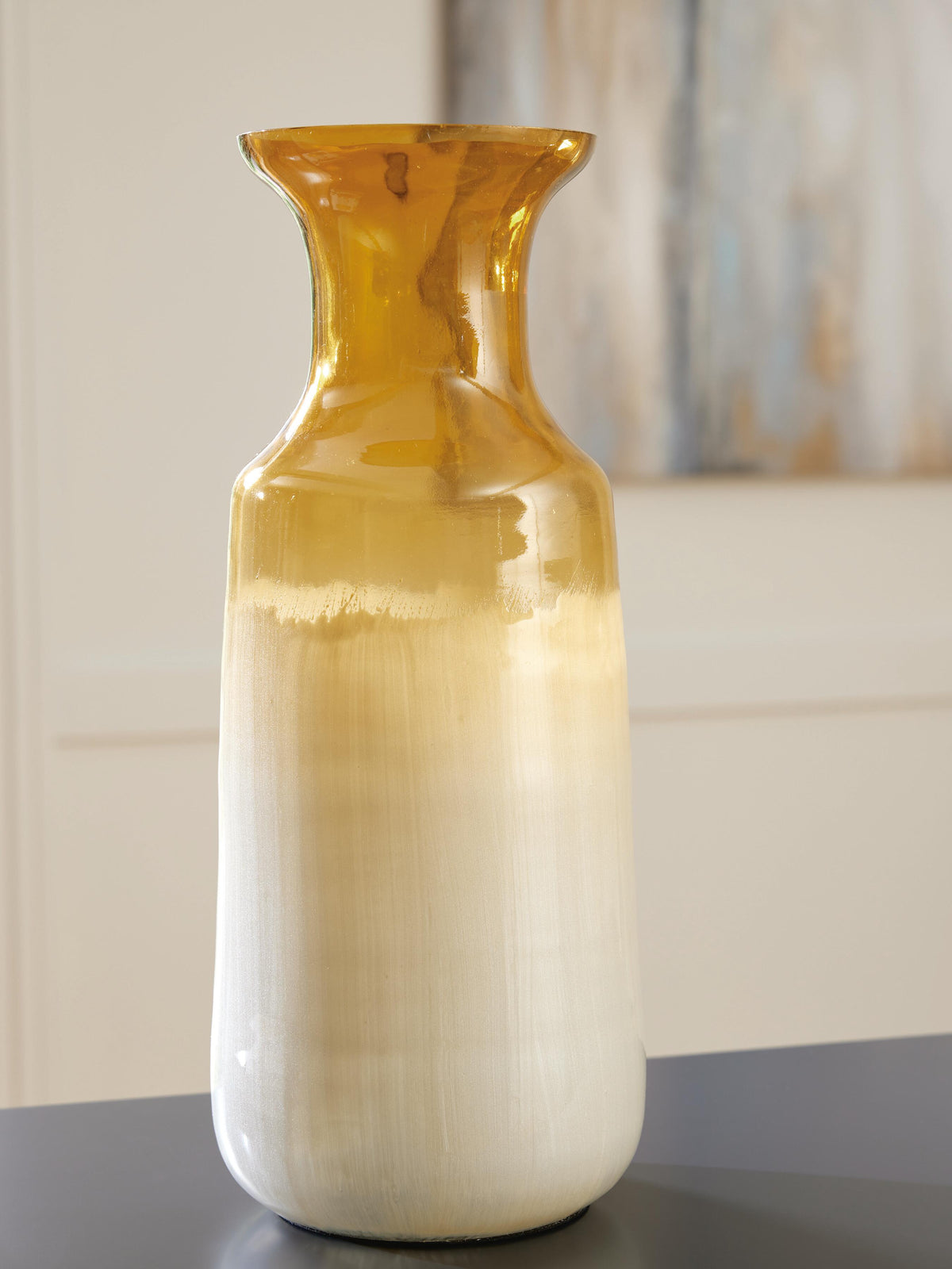 Wynburg Vases