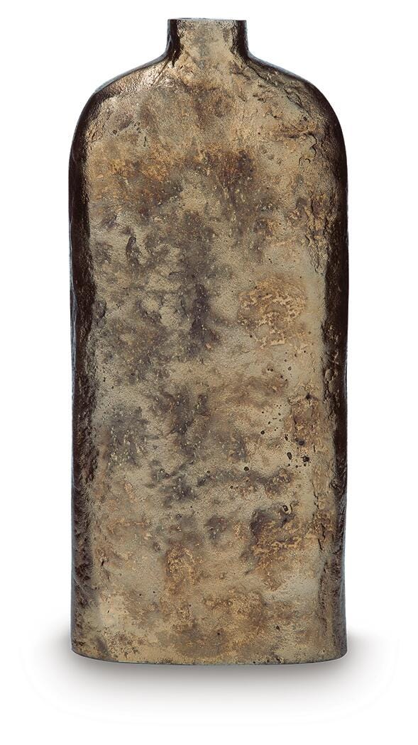 Wallmond Vases