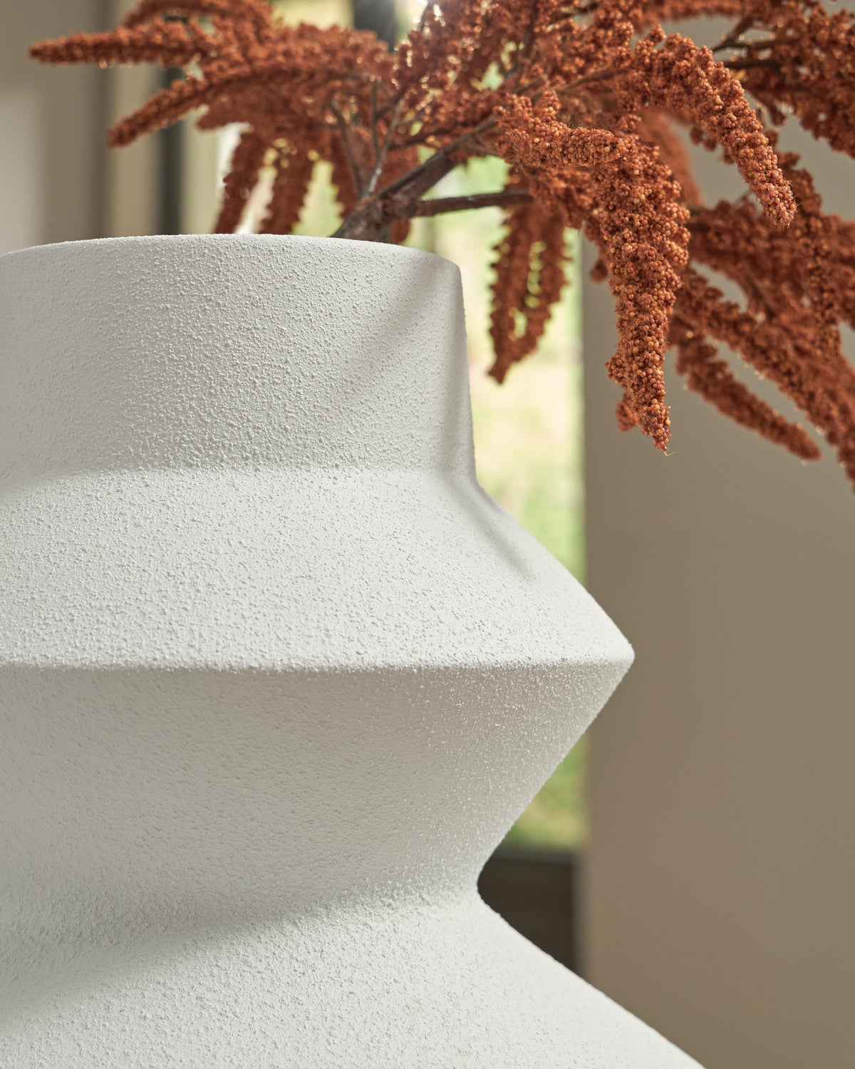 Naveen Vases