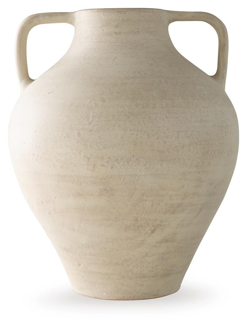 Justy Vases